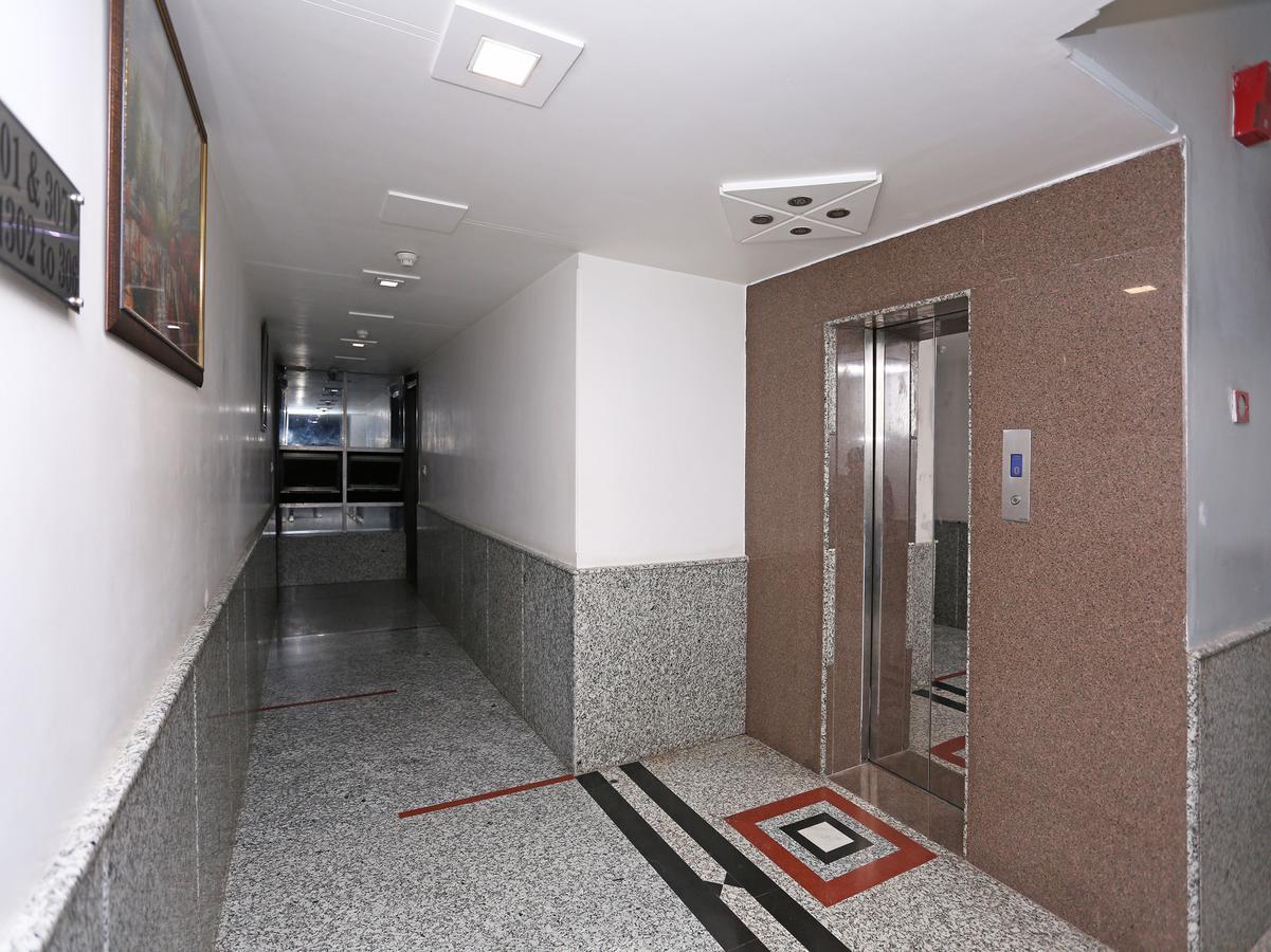 Star Hotel Agra  Exterior photo