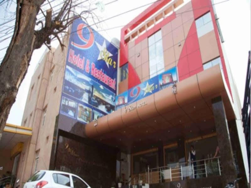 Star Hotel Agra  Exterior photo